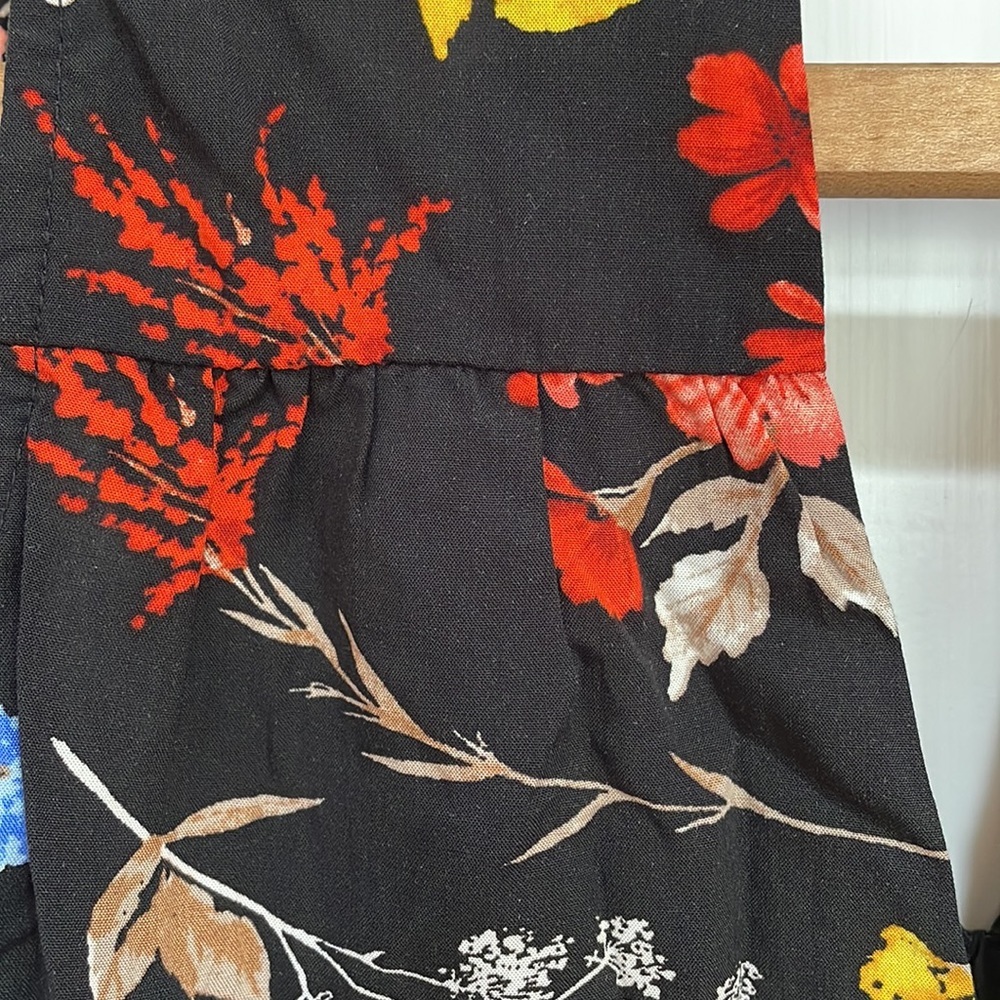 Old Navy || Floral V-Neck Dress Size XS - Picture 8 of 11